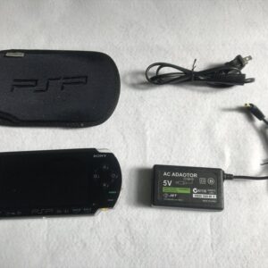 PSP「プレイステーション・ポータブル」 (PSP-1000) 【メーカー生産終了】