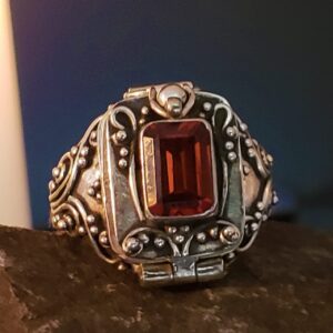 Sterling Silver Garnet Poison Box Locket Ring Size 8(Sizes 4,5,6,7,8,9,10)