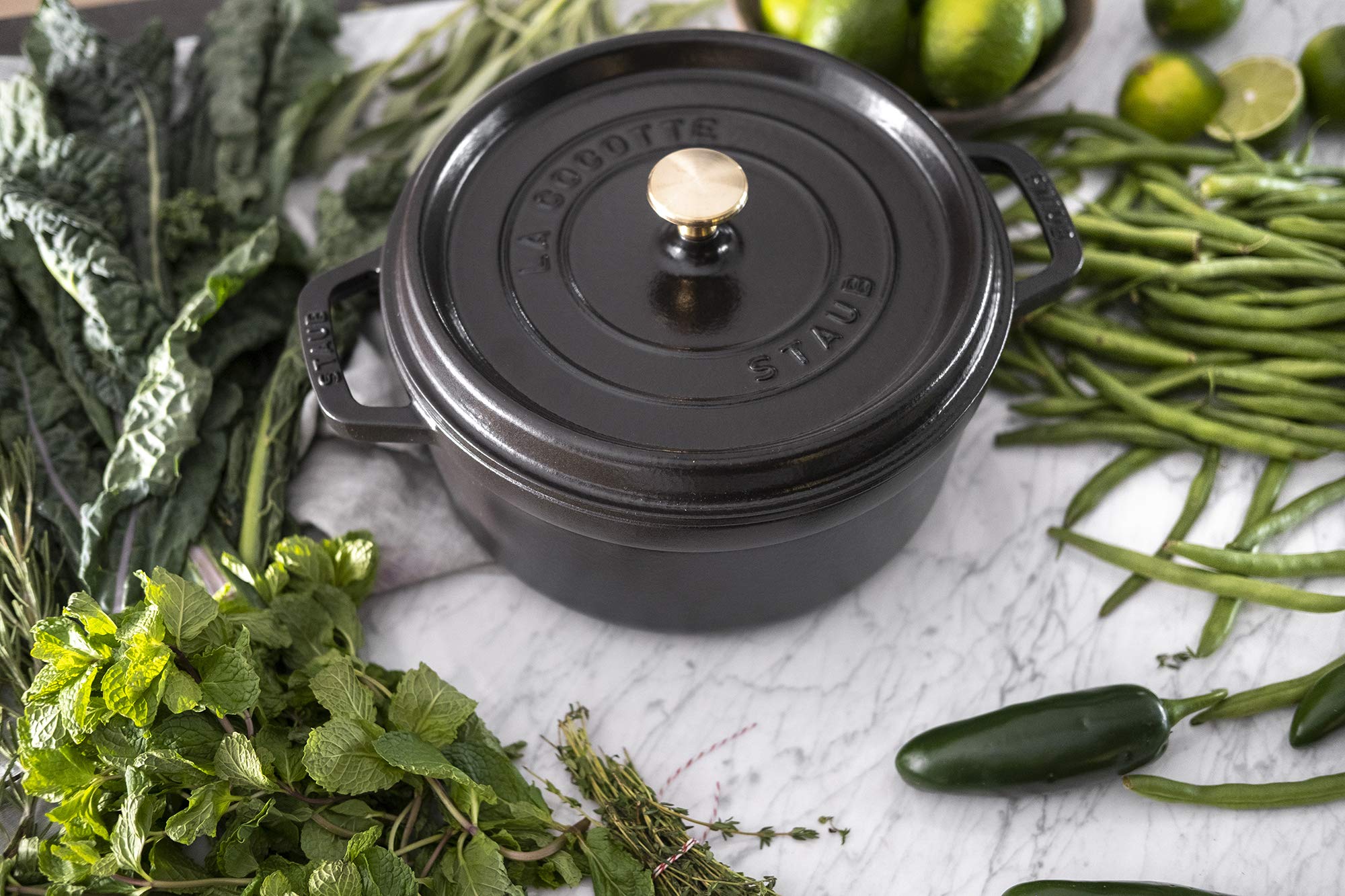 STAUB Cast Iron Dutch Oven 4-qt Round Cocotte, Made in France, Serves 3-4, Matte Black