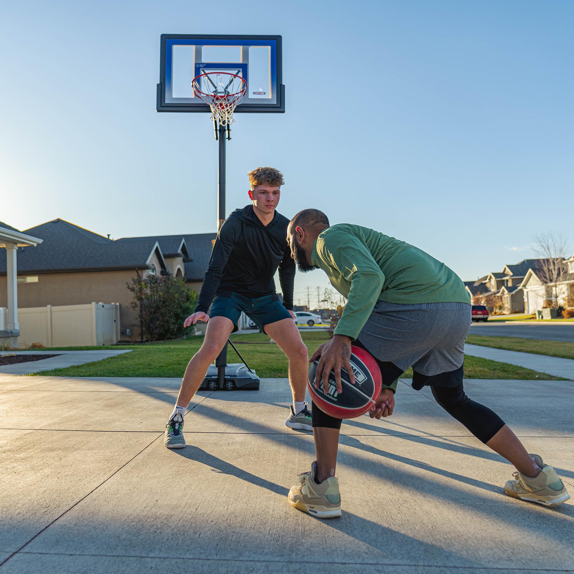 Lifetime 51550 Courtside Portable Basketball Hoop, 48-Inch Backboard