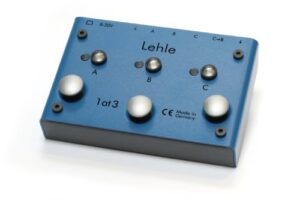 lehle 1 at 3 true bypass amplifier switcher