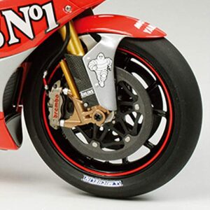 Tamiya – 14100 Yamaha YZR M1 2004 1/12