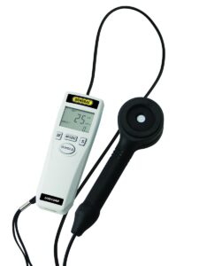 general tools digital uva/uvb meter | measures uv-a/b intensity (280-400 nm) | two ranges, backlit lcd, memory function | safety and environmental monitoring | kit includes tripod and magnetic mount