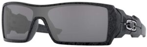 oakley oil rig - polished black / ghost text