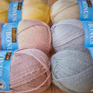 Sirdar Wool Hayfield Bonus DK, 100g, Baby White (856)