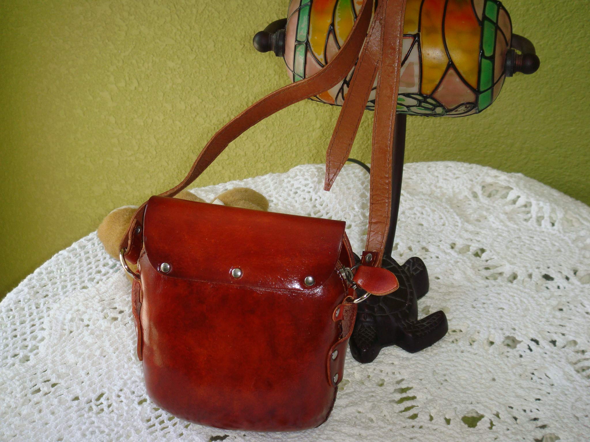 Lovely Owl Designs, Genuine Cowhide Leather Shoulder/crossbody Bag, a Unique and Collectible Small Satchel. (Brown)