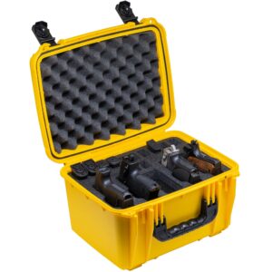 seahorse 540 heavy duty 4 pistol case - tsa approved/mil spec / ip67 waterproof/usa made for firearms, pistols, handguns; stores 4 pistols and 12 magazines