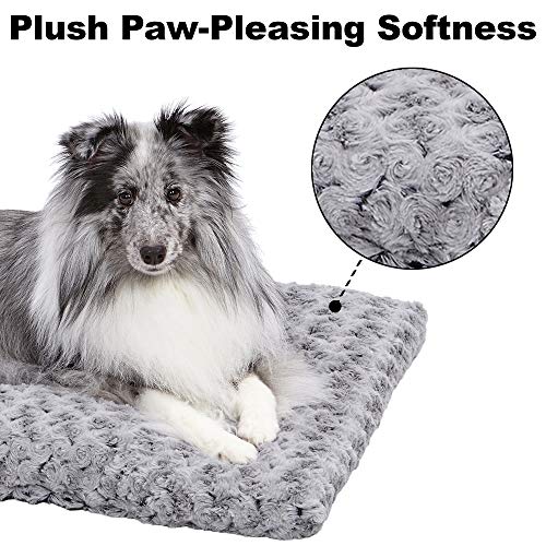 MidWest Homes for Pets Deluxe Dog Beds | Super Plush Dog & Cat Beds Ideal for Dog Crates | Machine Wash & Dryer Friendly, 1-Year Warranty,Gray, 48-Inch