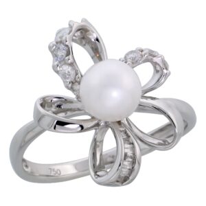 18k White Gold Pearl & Diamond Flower Ring, w/ 0.21 Carat Brilliant Cut Diamonds, 0.04 Carat Baguette Diamonds & 6mm White Pearl, 11/16" (17mm) wide, size 7