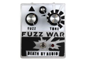 death by audio fuzz war effect pedal