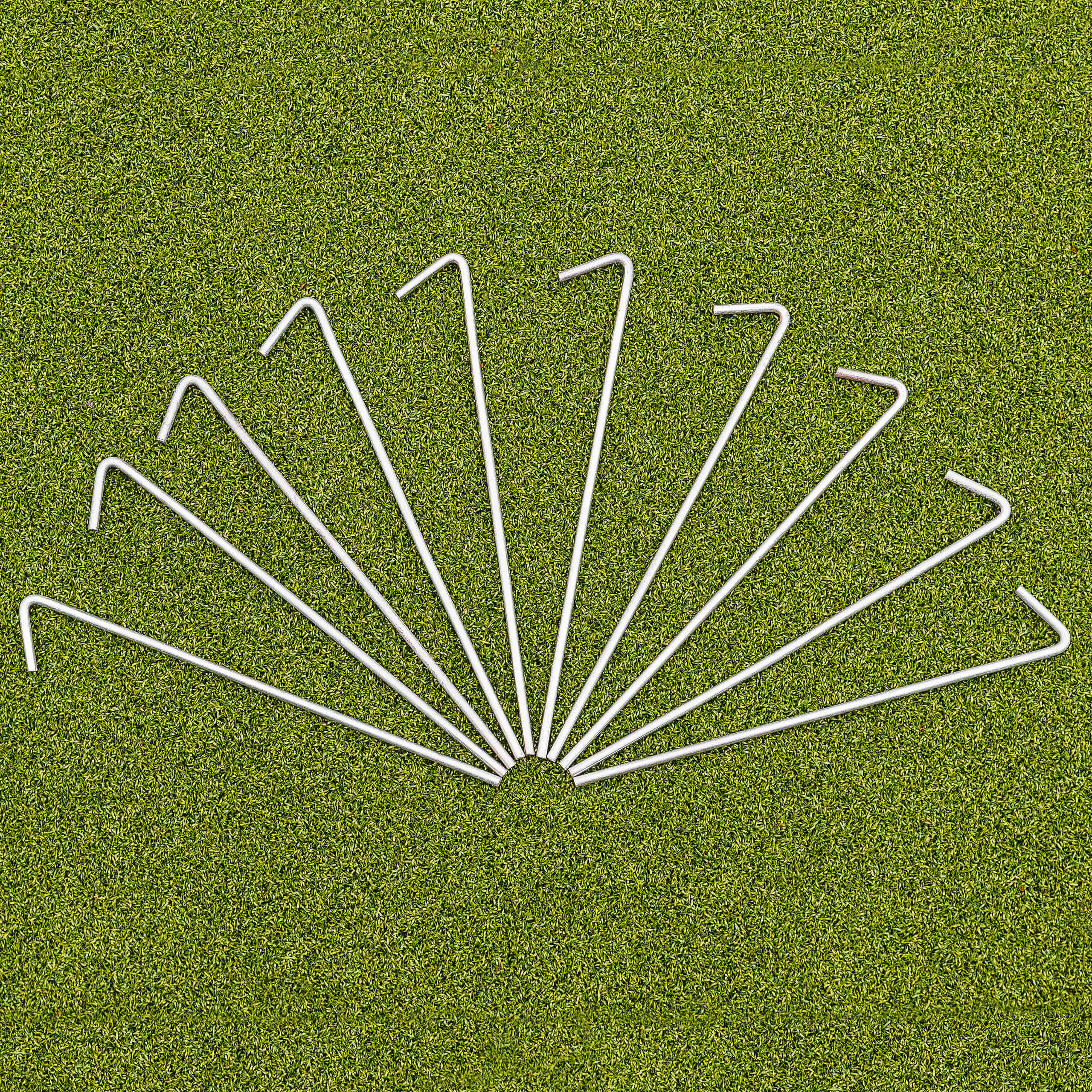 Soccer Net Pegs (Pack of 40 VALUE PACK) 5mm Heavy Duty Galvanised Steel - 9" Long Ground Fixing Stakes [Net World Sports]