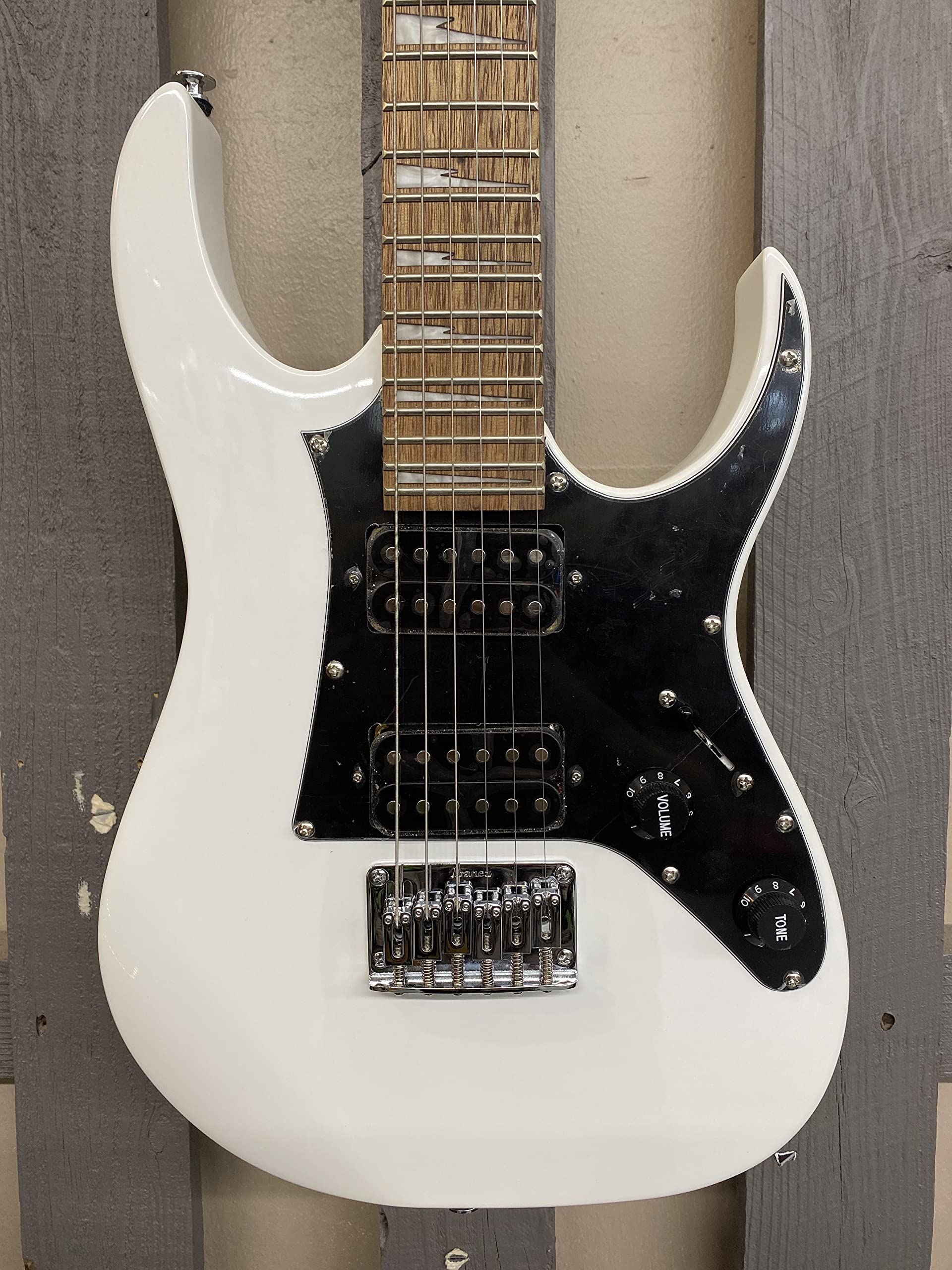 Ibanez 6 String Solid-Body Electric Guitar, Right Handed, White (GRGM21WH)