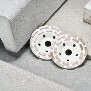 Bosch 2608602552 Diamond Grinding Head Expert for Concrete, 125mm Ø, 22.23mm x 4.5mm, Grey