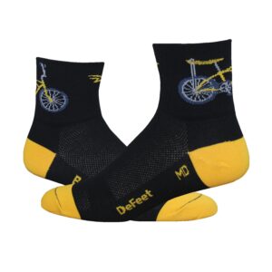 DeFeet Men's Aerator Banana Bike Sock, Black, X-Large