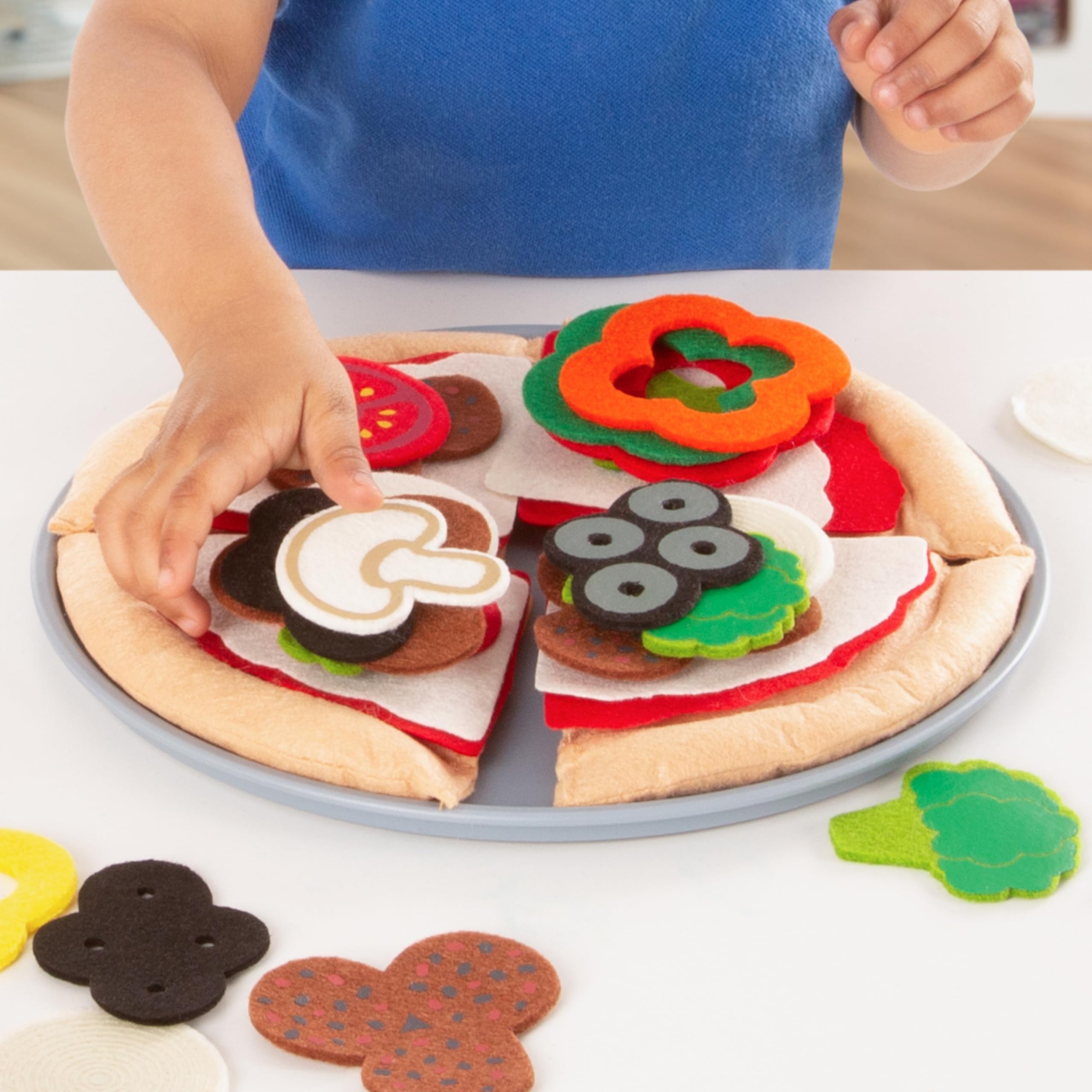 Melissa & Doug Felt Food Mix 'n Match Pizza Play Food Set (42 pcs) - Felt Pizza Play Set For Kids Kitchen, Pretend Play Pizza, Felt Pizza Toy For Toddlers And Kids Ages 2+