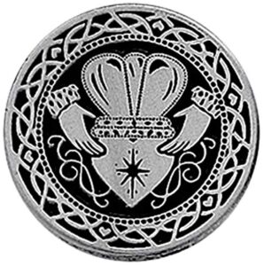 cathedral art (abbey & ca gift claddagh pocket token, one size, pewter