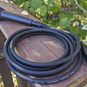 Pig Hog PHM25 High Performance 8mm XLR Microphone Cable, 25 Feet