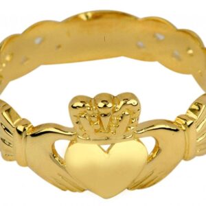 14k Yellow Gold Claddagh Ring with Trinity Band (14K Gold, 7)