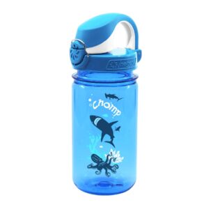 nalgene kids on the fly water bottle, leak proof, durable, bpa and bps free, carabiner friendly, reusable and sustainable, 12 ounces