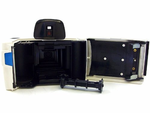 The Swinger Model 20 Vintage Polaroid Roll Film Land Camera