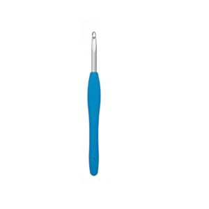 Clover Amour Crochet Hook: 5.0mm, 5.00m, Multicolor