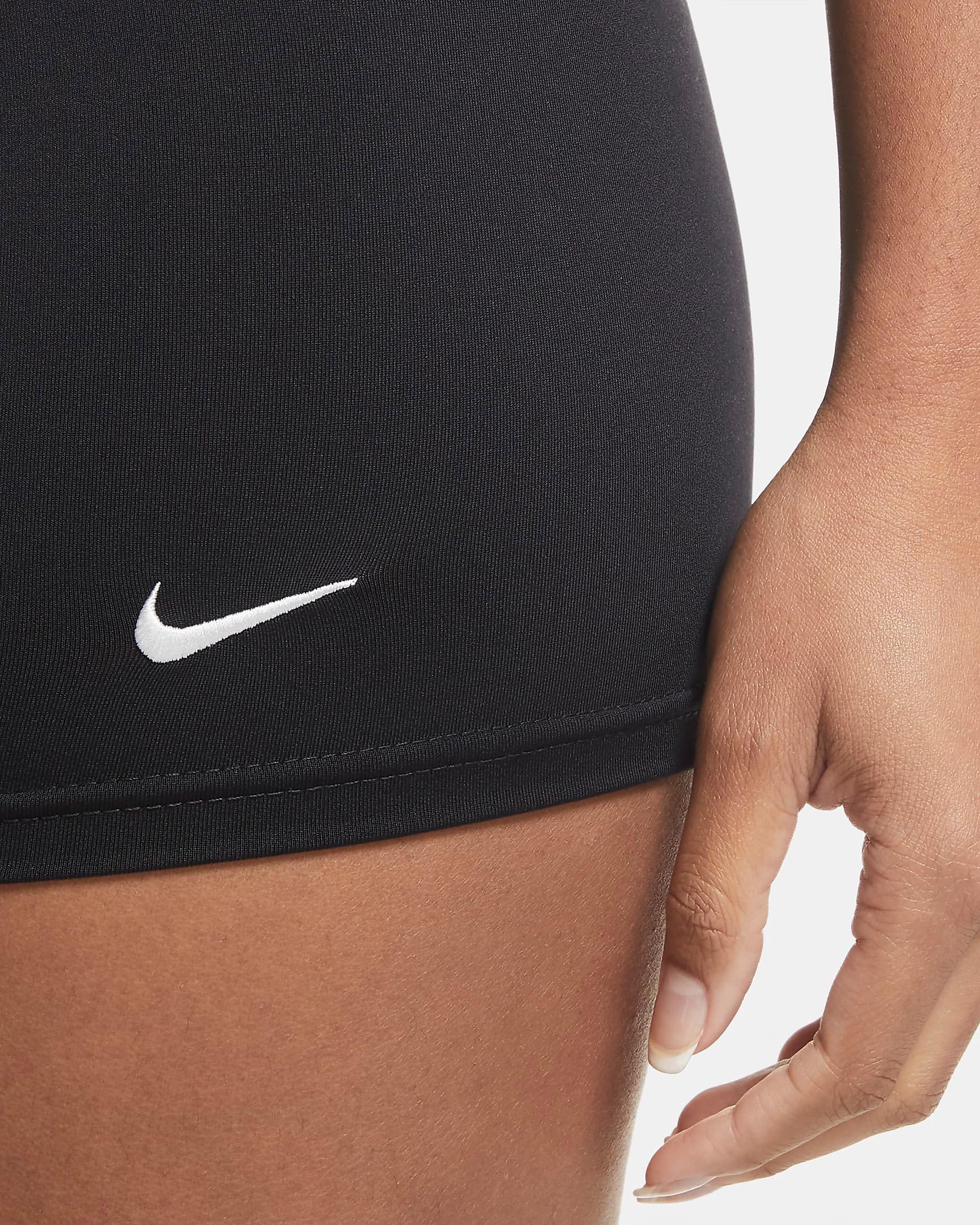 Nike Performance Women's Volleyball Game Shorts (XX-Large, Black)