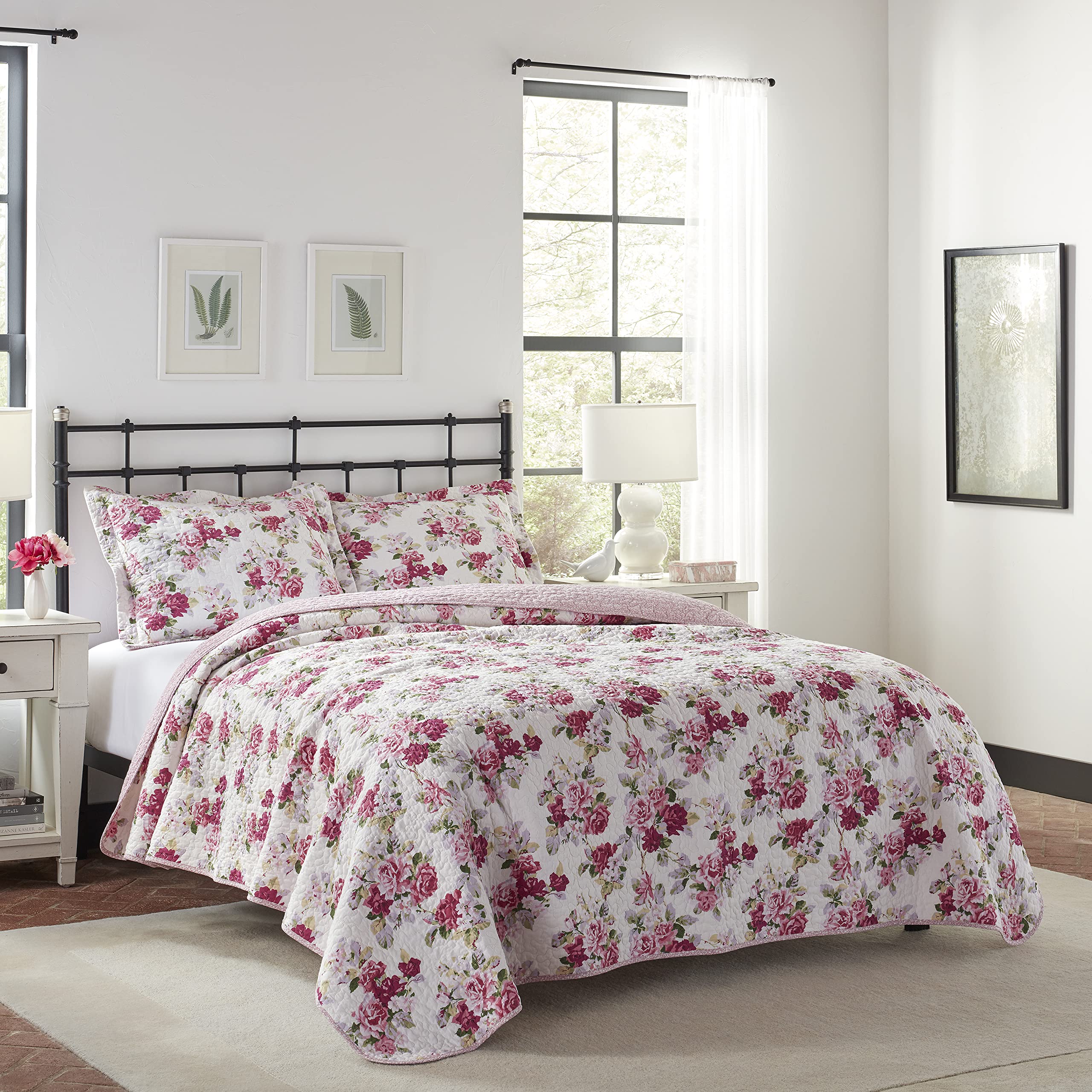 Laura Ashley - King Quilt Set, Reversible Cotton Bedding with Matching Shams, Lightweight Home Decor for All Seasons (Lidia Pink, King)