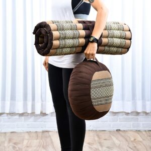 Leewadee Meditation Cushion Set – 1 Round Zafu Yoga Pillow and 1 Square Roll-Up Zabuton Mat Filled with Eco-Friendly Kapok, Brown