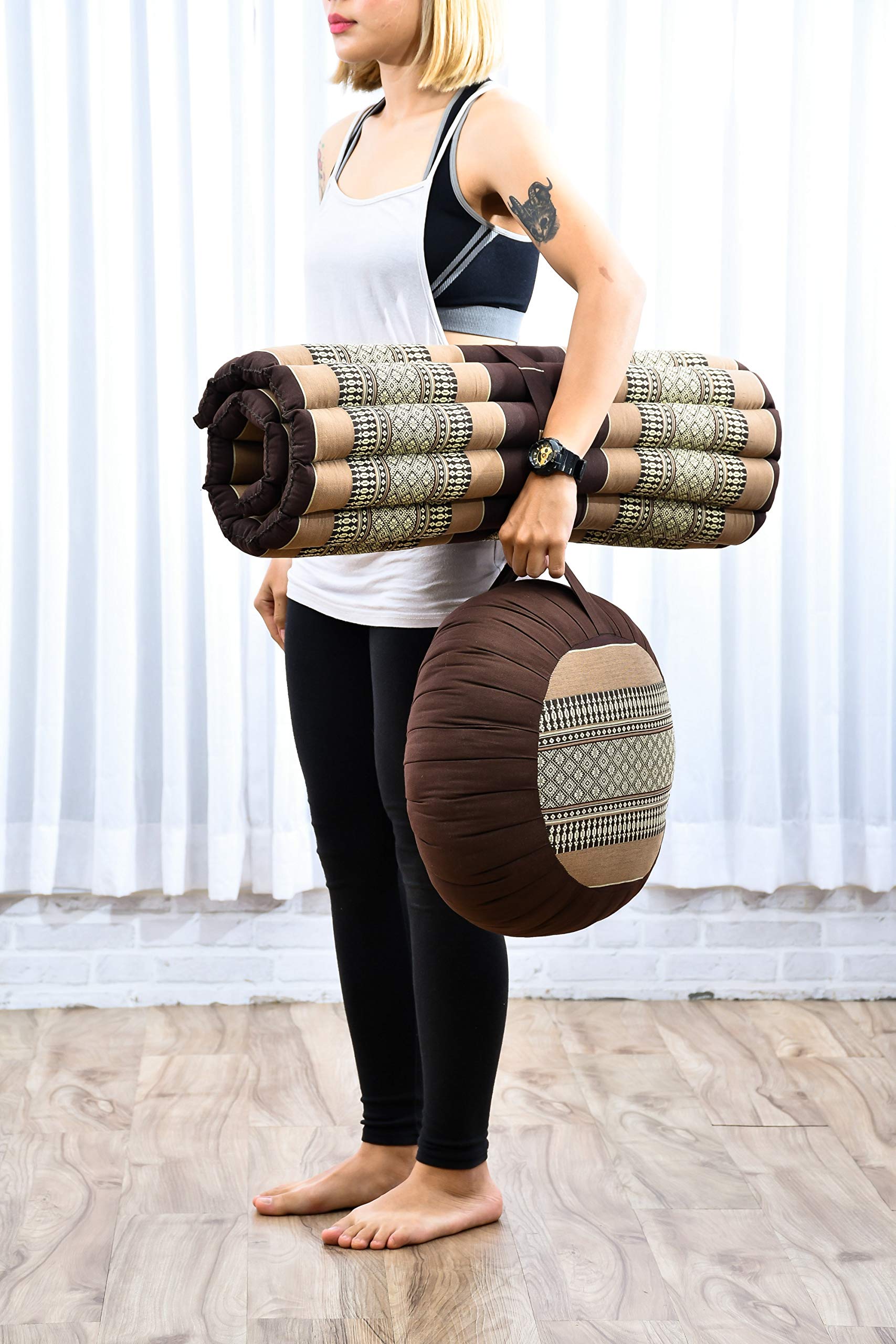 Leewadee Meditation Cushion Set – 1 Round Zafu Yoga Pillow and 1 Square Roll-Up Zabuton Mat Filled with Eco-Friendly Kapok, Brown