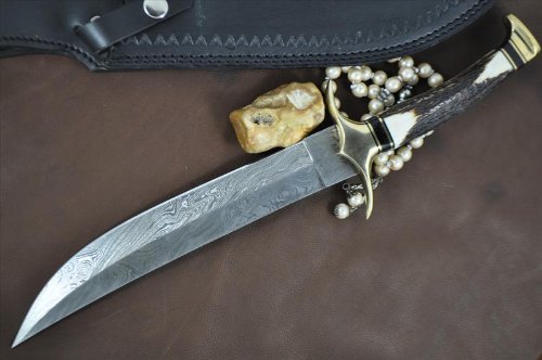 Perkin Handmade Damascus Steel Hunting Knife - Beautifu Hunting Knife with Sheath