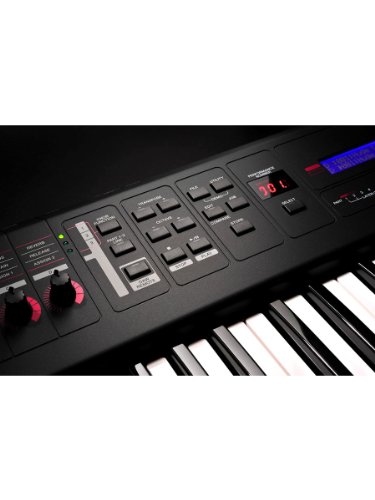 Yamaha MX61 61-Key Keyboard Production Station