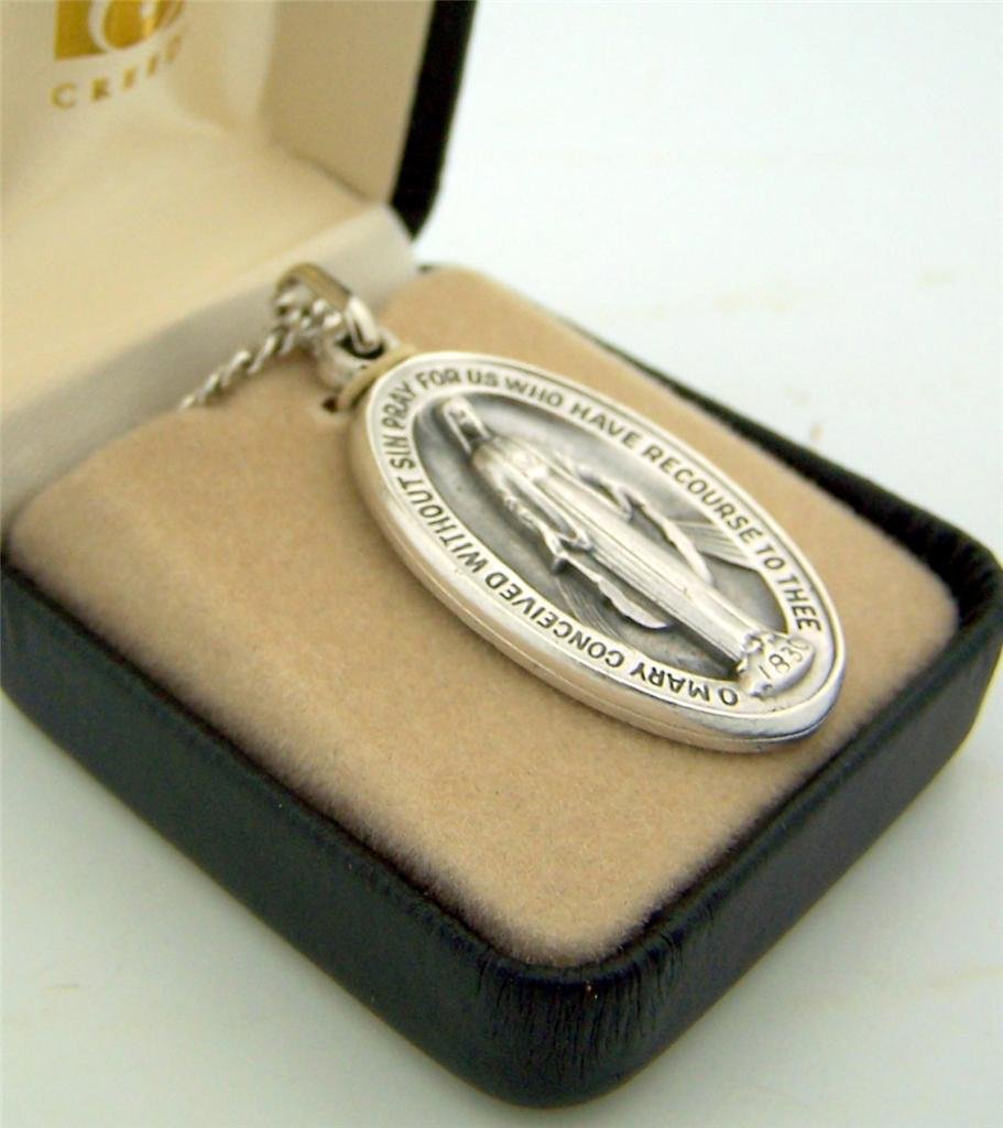 CB Silver Toned Base Oval Virgin Mother Mary Madonna Medal, 1 1/2 Inch