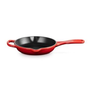 Le Creuset Enameled Cast Iron Signature Iron Handle Skillet, 6.33" (1/2 qt.), Cerise