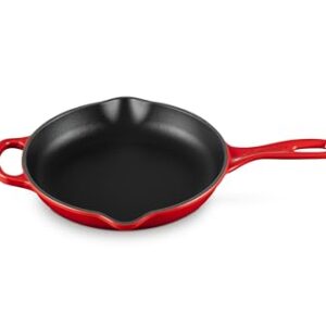 Le Creuset Enameled Cast Iron Signature Iron Handle Skillet, 9" (1-3/8 qt.), Cerise