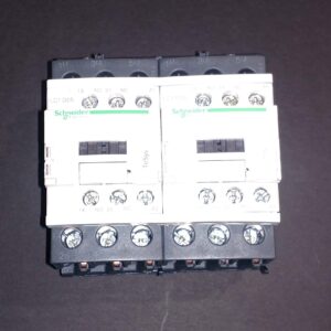 SCHNEIDER ELECTRIC Reversing Contactor 575-Vac 9-Amp Iec LC2D09BL Soft Start 208-690Vac 250Amp Ats48