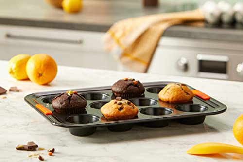 LE CREUSET 12 Cup Muffin Tray, 1 Each