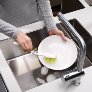 Joseph Joseph Edge Dish Brush with Integrated Sink Rest, Green