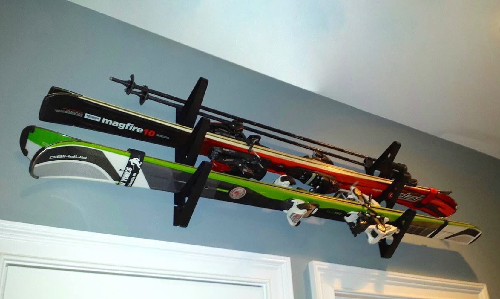 StoreYourBoard ABS Plastic Ski and Snowboard Storage Rack, Black, 20 in