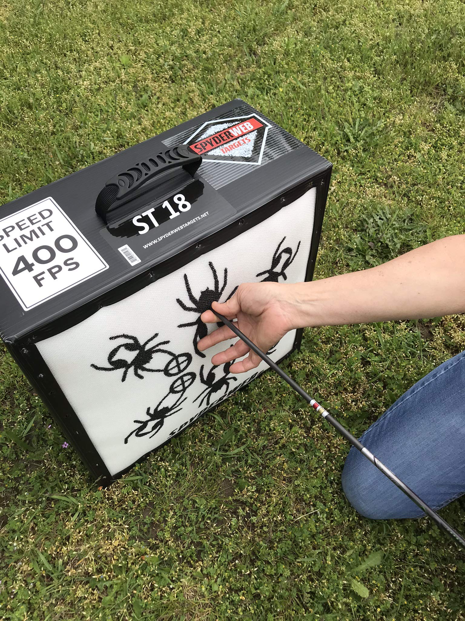 SpyderWeb ST18-Crossbow Archery Target-400 FPS-Easy Pull-Field Tip Only-18x18x11-25 Pounds-Made in USA