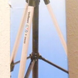 Velbon T-3500 Deluxe Lightweight Photo / Video Camera Tripod