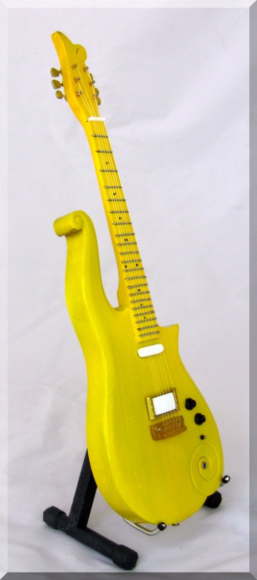 PRINCE Miniature Mini Guitar CLOUD Yellow/Peach