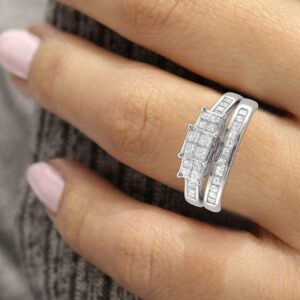 Beyond Brilliance 1.10 Carat Diamond, Prong-Set 14K White Gold Princess Cut Three-Stone Diamond Engagement Bridal Ring Set (I-J, I1-I2)