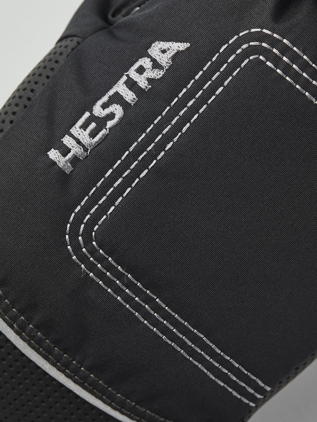 Hestra Baby Zip Long Mitt (Child 1-9yrs) | Waterproof, Insulated Mittens for Toddlers & Kids for Winter & Playing in The Snow - Black/Black - 1