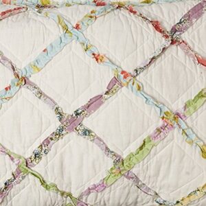 Laura Ashley - King Quilt, Reversible Cotton Bedding, Lightweight Home Decor for All Seasons (Ruffle Garden Cream, King)