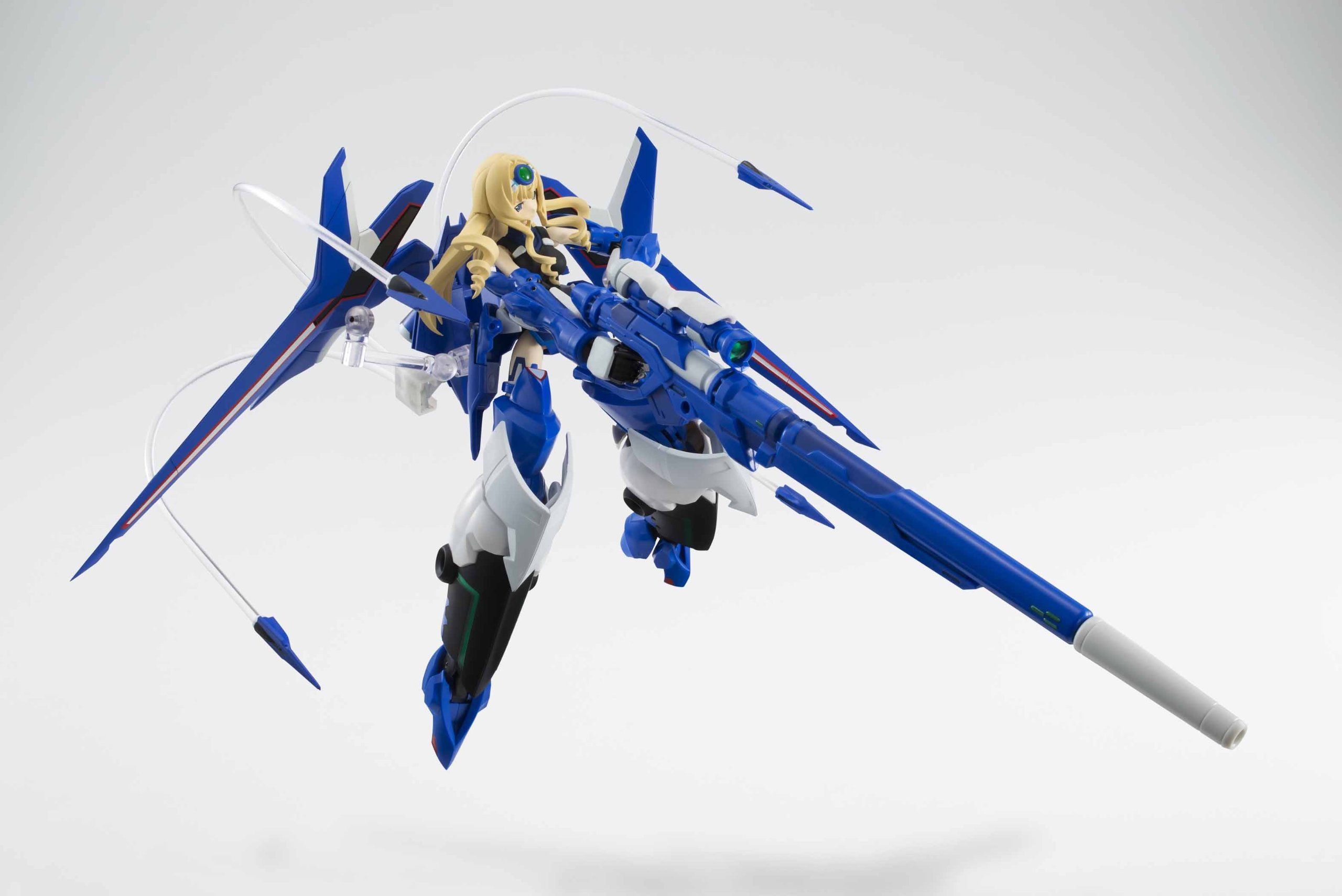 TAMASHII NATIONS Bandai AGP Cecilia Alcott Strike Gunner Infinite Stratos Action Figure