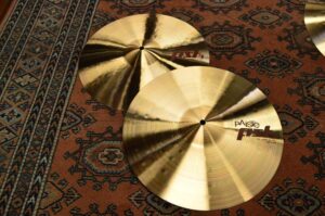 paiste 14 inches pst 7 light hi-hat cymbals