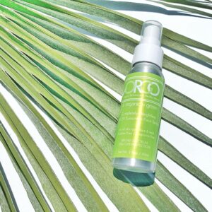 Organic To Green Completely Weightless Face Sunscreen Spray | Award-Winning Lightweight Organic Sunscreen | 29 SPF | 2 oz