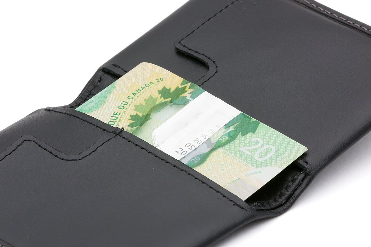 Bellroy Slim Sleeve, slim leather wallet (Max. 8 cards and bills) - Black