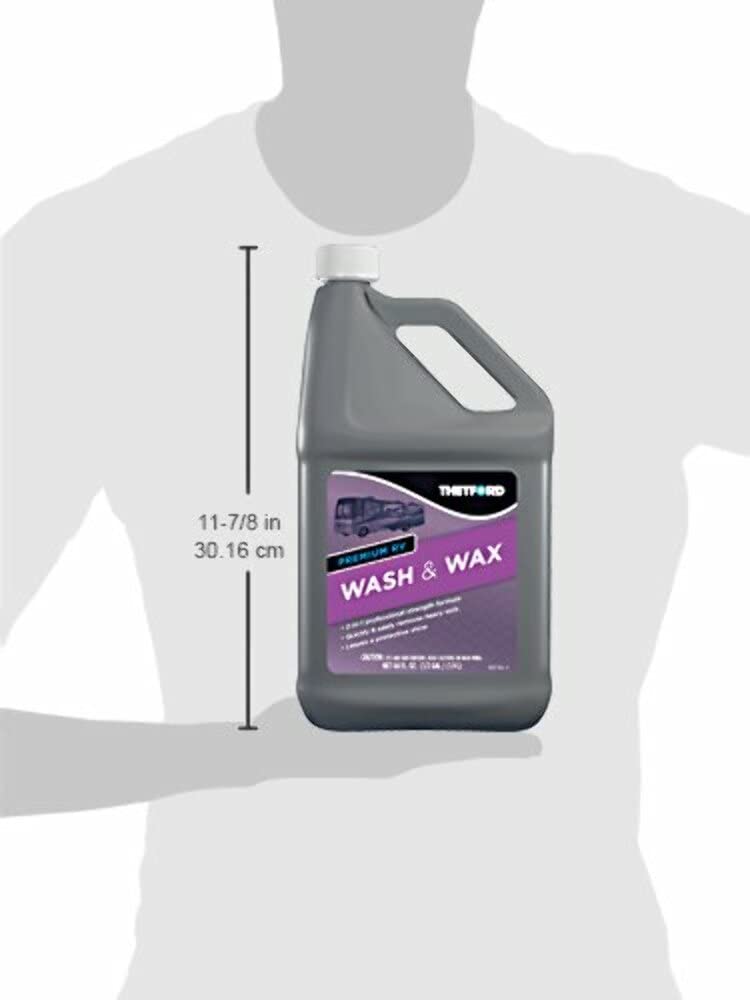 Thetford Premium RV Wash and Wax, Detergent and Wax for RVs / Boats / Trucks / Cars - 64 oz - Thetford 96014