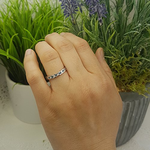 Dazzlingrock Collection 0.75 Carat (ctw) 10k Round White And Blue Diamond Curved Guard Bridal Wedding Band, White Gold, Size 7